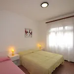 Comfy Family In - Beahost *
